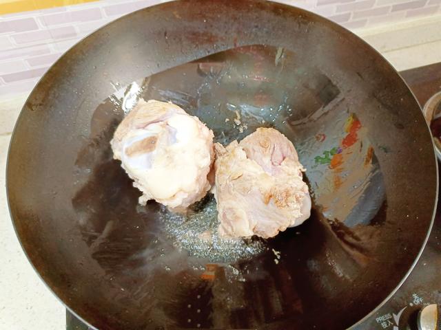 立秋将至,建议大家别心疼钱,多吃4种肉,补充营养顺利入秋