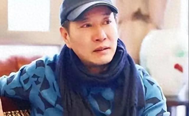 “坏人专业户”姚刚:一生无妻无子,如今53岁在千万豪宅一个人住