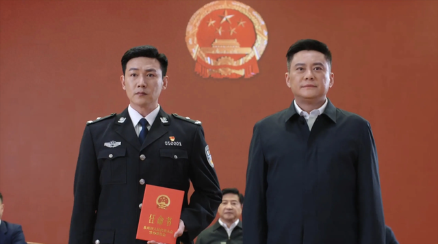 《人民警察》迎来剧终，坏人落网美满结局，留下3个未解之谜