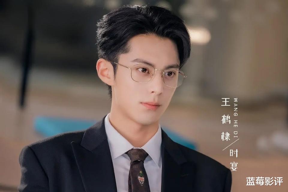 仅播6集，就拿下热榜第一，不愧是你们盼了一整年的黑马剧！