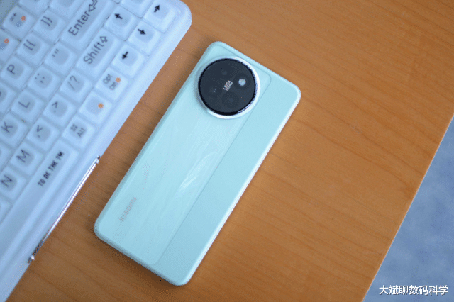 买手机还是一步到位好,推荐3款旗舰手机,用5年没问题