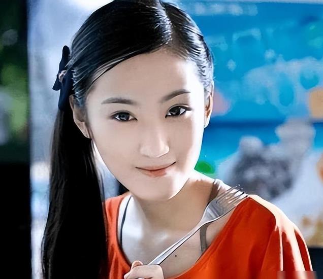 她是《父母爱情》都捧不红的演员：13岁考上戏，因整容毁掉了前途
