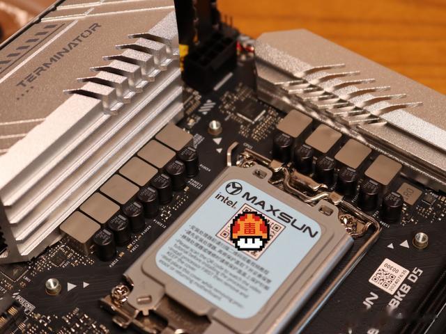 幫主竟然領(lǐng)先御三家？銘瑄終結(jié)者B760BKB D5 WIFI裝機(jī)報(bào)告