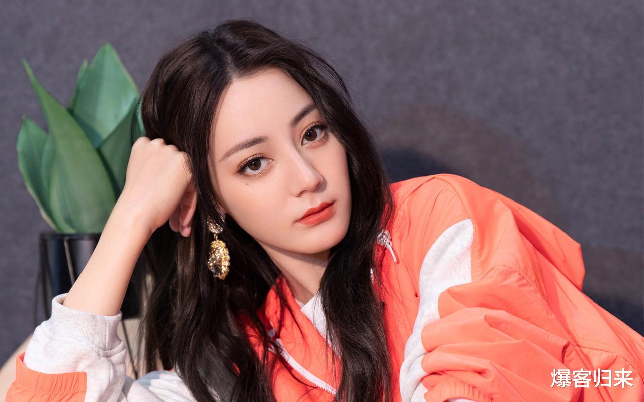 黄晓明现身《慕胥辞》开机仪式,投资新剧引关注,古装大作值得期待!