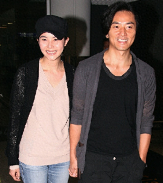 蒙嘉慧日本公司重新营业，与郑伊健能省则省，勤学日语退购物税