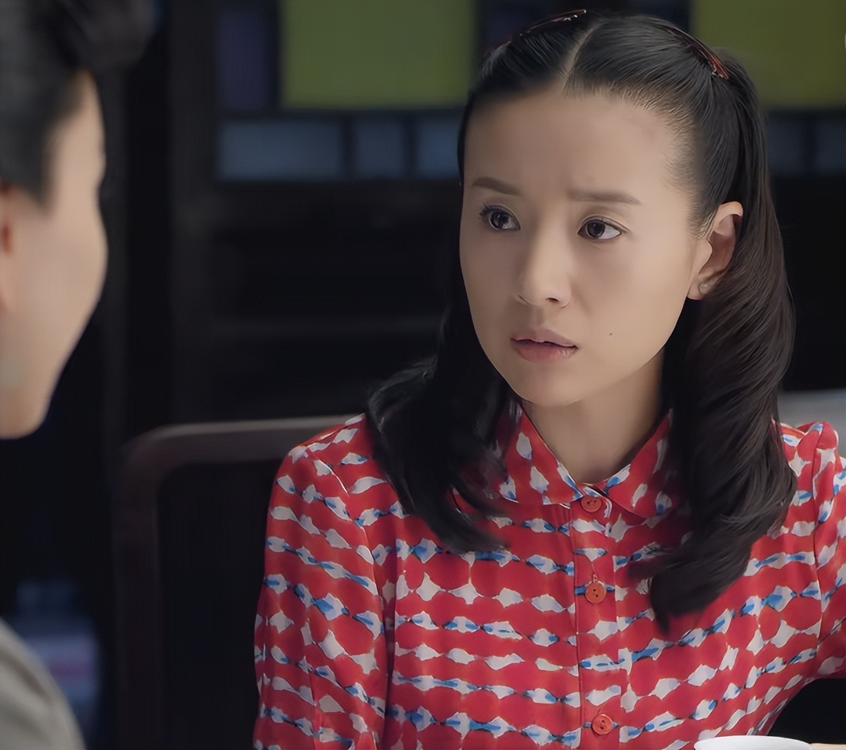 开分8.1，年度狗血大剧，满脸褶子演情妇，张嘉益新剧癫得我是欲罢不能