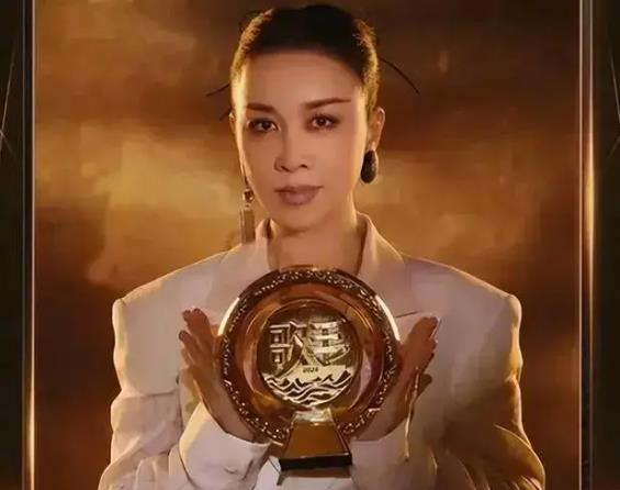 拔出萝卜带出泥！那英好声音评选学员还有内幕？难怪她遭甄妮指责