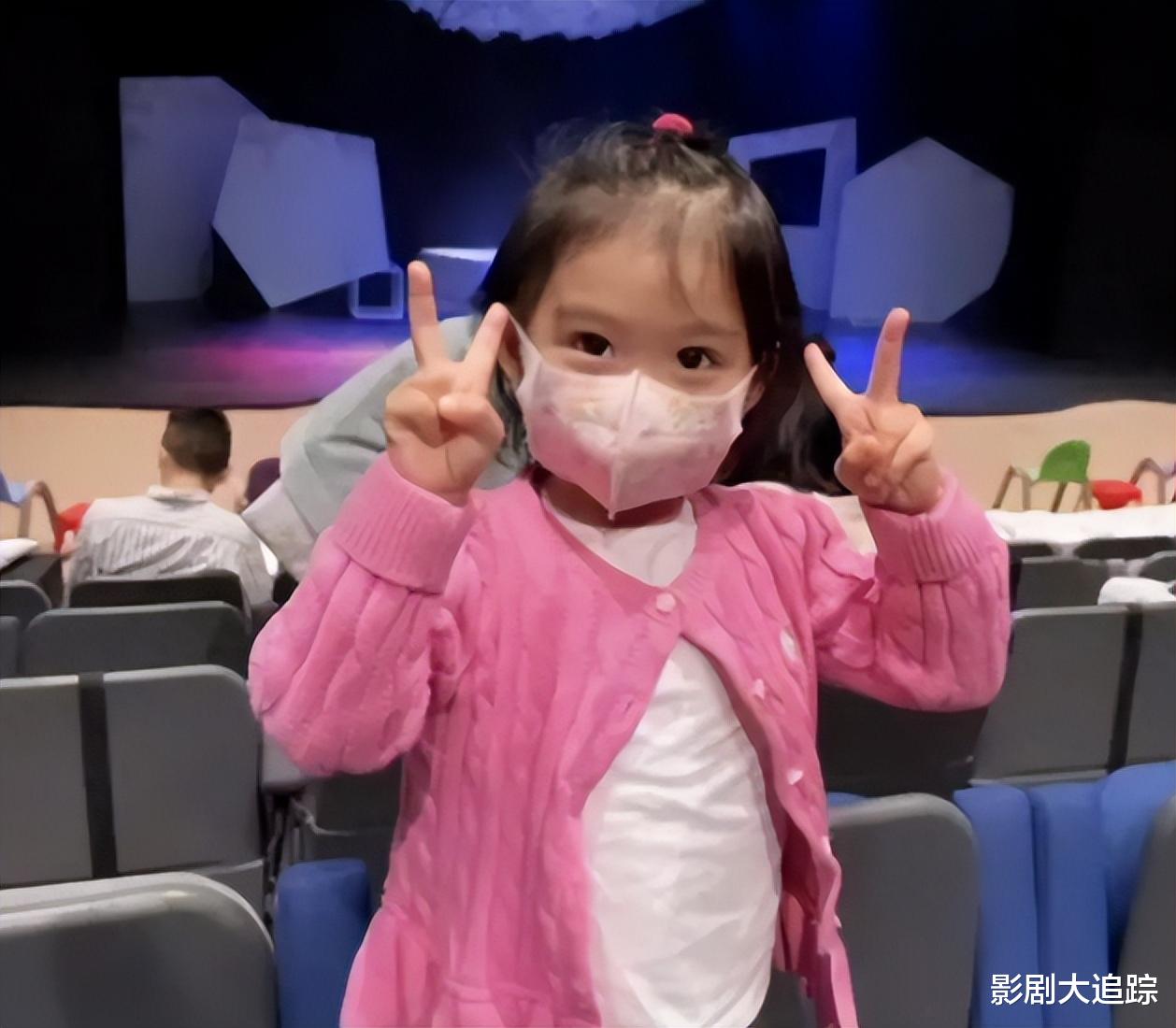 霍启刚5岁小女儿人生赢家!长相遗传最美港姐奶奶,哥哥是接班人