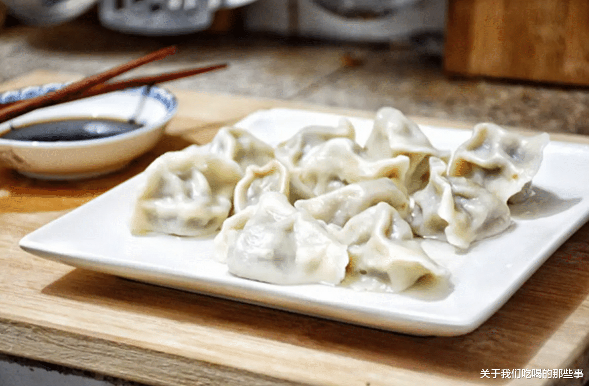 牛肉馅饺子怎么调馅？记住“多加1样、不放1样”，不腥不柴，贼香