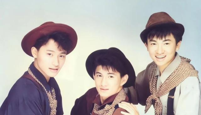 51岁“不婚不育”,36年将5种身份做到极致,苏有朋才是人间清醒