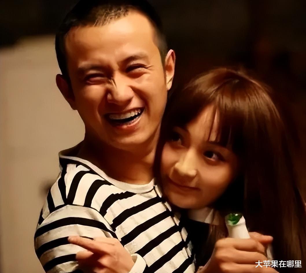 太可怕了！42岁姚笛变得不敢认了，离婚10年，马伊琍赢得云淡风轻