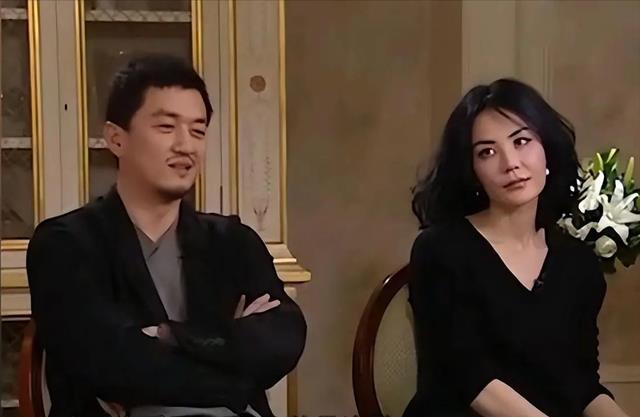 娶“老女人”的5位男星,一个比一个长得帅,是真爱还是另有所图