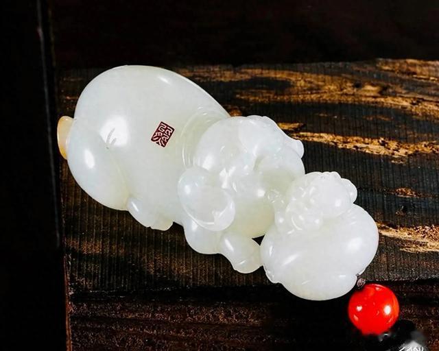 玉石玩家备忘录!和田玉藏品无比纠结的二选一!