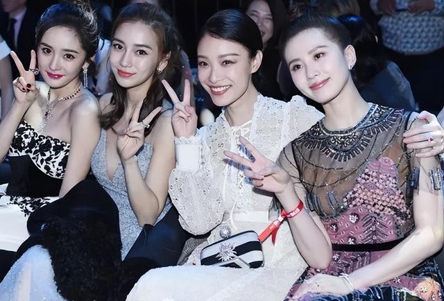 奇怪！杨颖明明很漂亮，为什么和倪妮合影就“输”了呢？