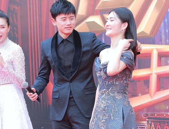 张杰谢娜终于还是走到现在的这一步,事实证明,黄磊当年说的没错