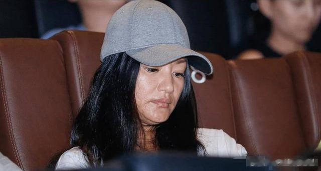 “素颜无人识”的6位女星,带妆个个绝世美颜,卸妆:大姐你是谁