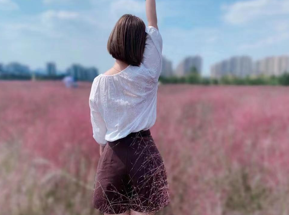 你认为女孩最好命是靠运气吗