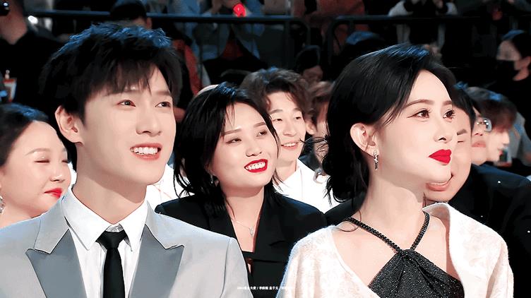 内顶级娱CP出炉,博肖登顶,张凌赫白鹿10林更新丽颖3李现杨紫第2