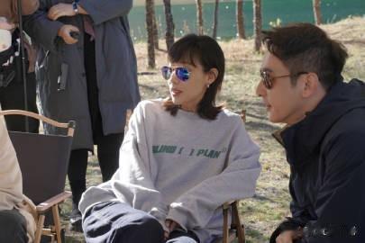 大嘴、驴脸、平胸,明明长得难看却火遍大江南北,她们到底凭啥?