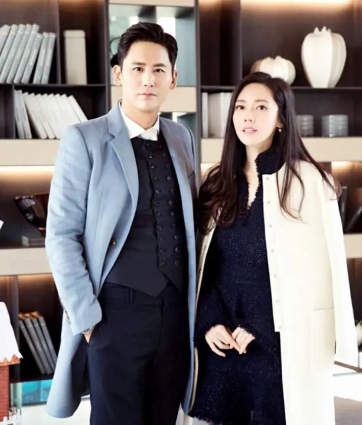 秋瓷炫于晓光全家回国,5岁儿子近照曝光,一家三口同框幸福满溢