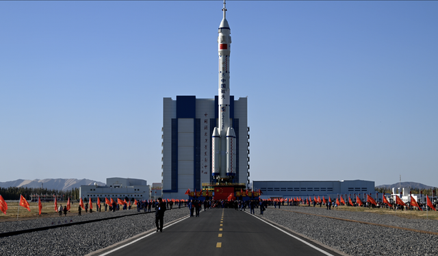 成功执行！方程豹豹8助力神舟十九转运成功