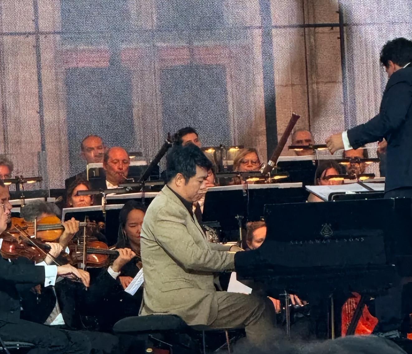 刘亦菲一句话撕碎郎朗夫妇的“体面”,黄渤说的话,终于有人信了