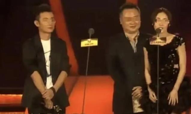 42岁姚笛罕见现身,朋友圈自曝3年不化妆没戏拍,网友直呼认不出