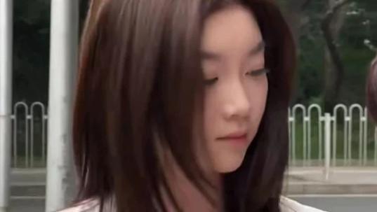 北京电影学院新生开学，满校园都是美女大长腿：这怎么选校花？