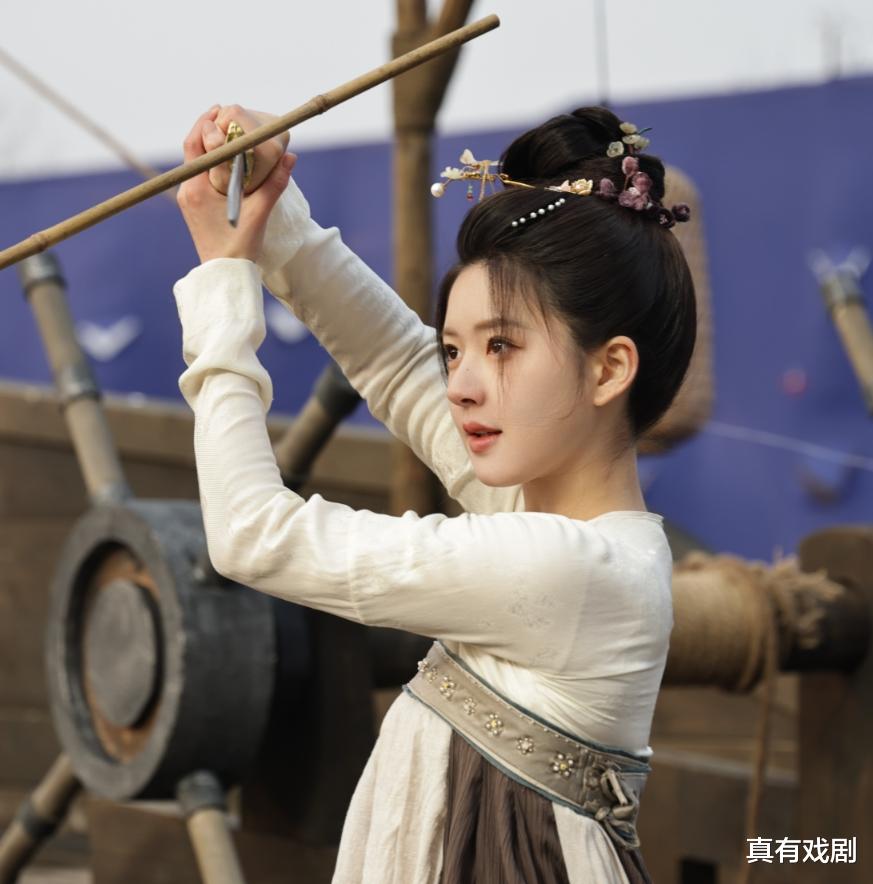 刘宇宁,赵露思合体宣传引风波