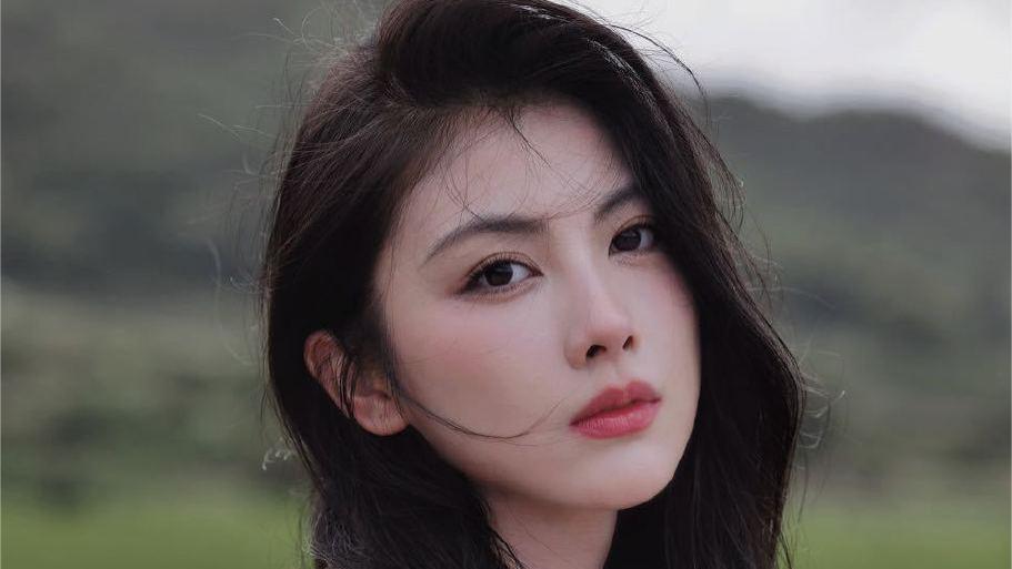 二搭赵丽颖，《与凤行》她压轴登场性感妩媚，被称为“小陈慧琳”