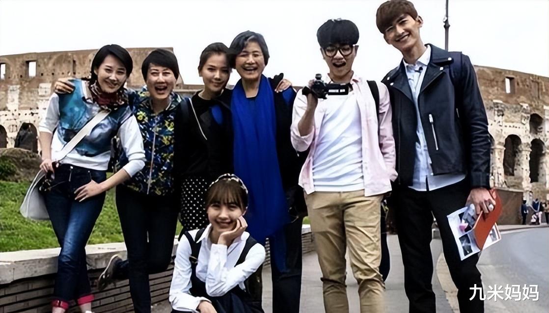 78岁郑佩佩离世,《花少1》众星集体发文悼念,节目组真是用心了