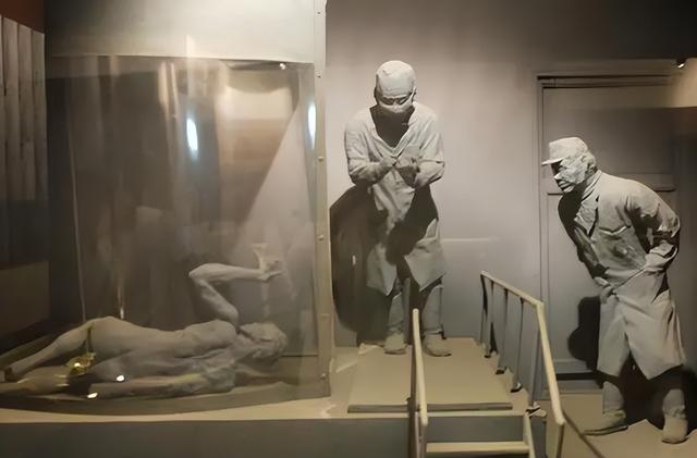 铭记历史!电影731还未上映就被要求下架!到底碰了谁的蛋糕?