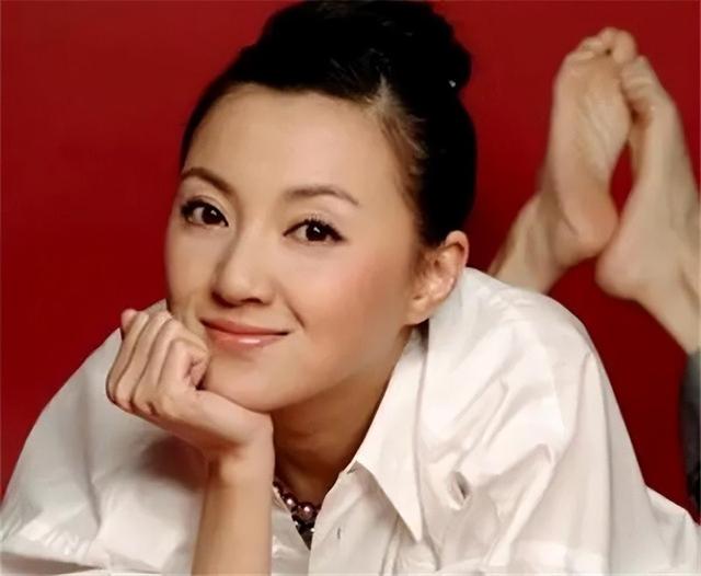 |“小品公主”金玉婷：曾连续5登春晚，抑郁后退圈，今已有新身份