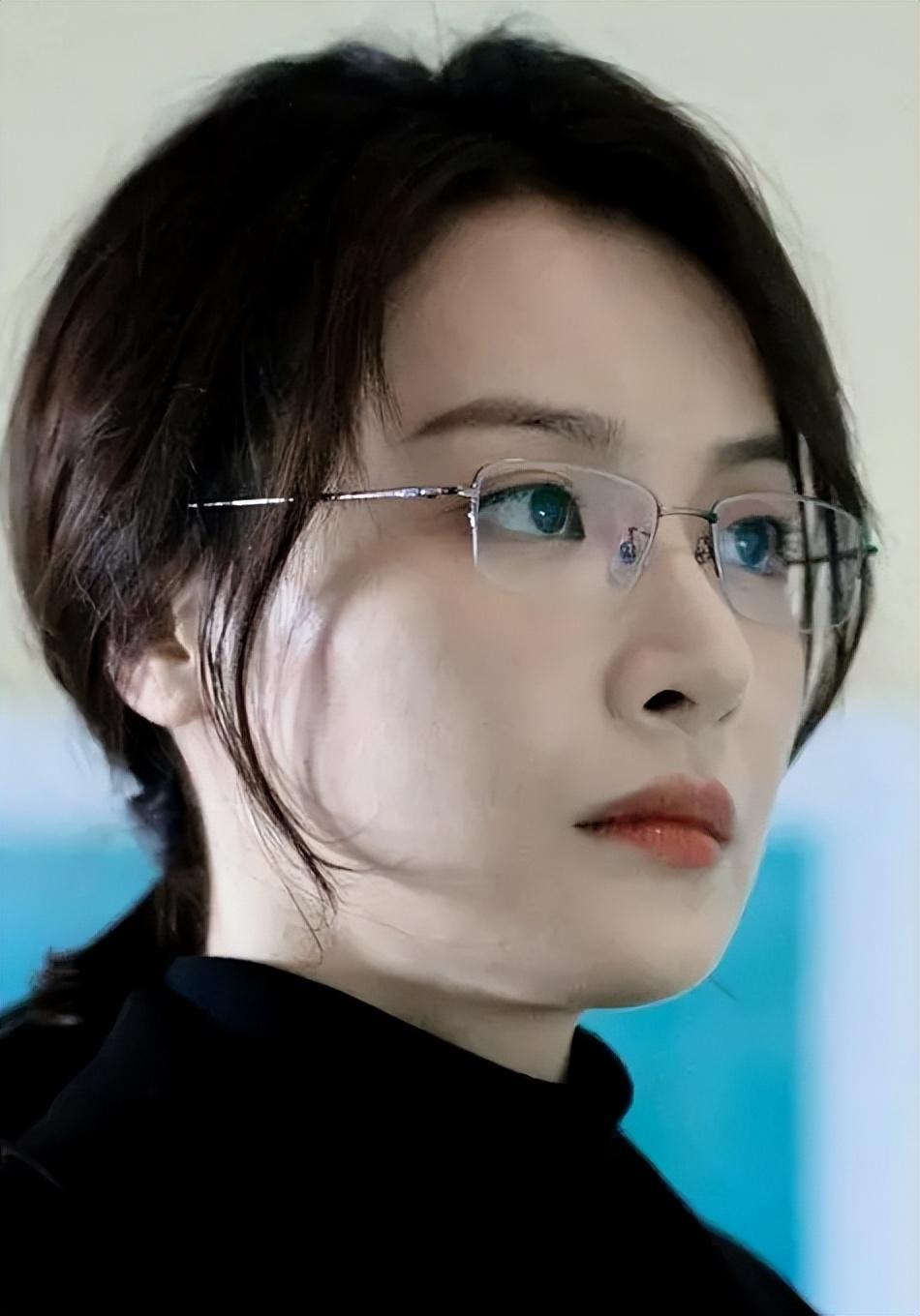 “高启兰”程隆妮才是真的“人间水蜜桃”,这谁可以顶得住啊?