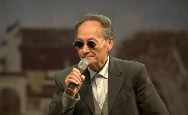 道不同不相为谋!看了他和李连杰“恩怨”,才知为何连招呼都不打