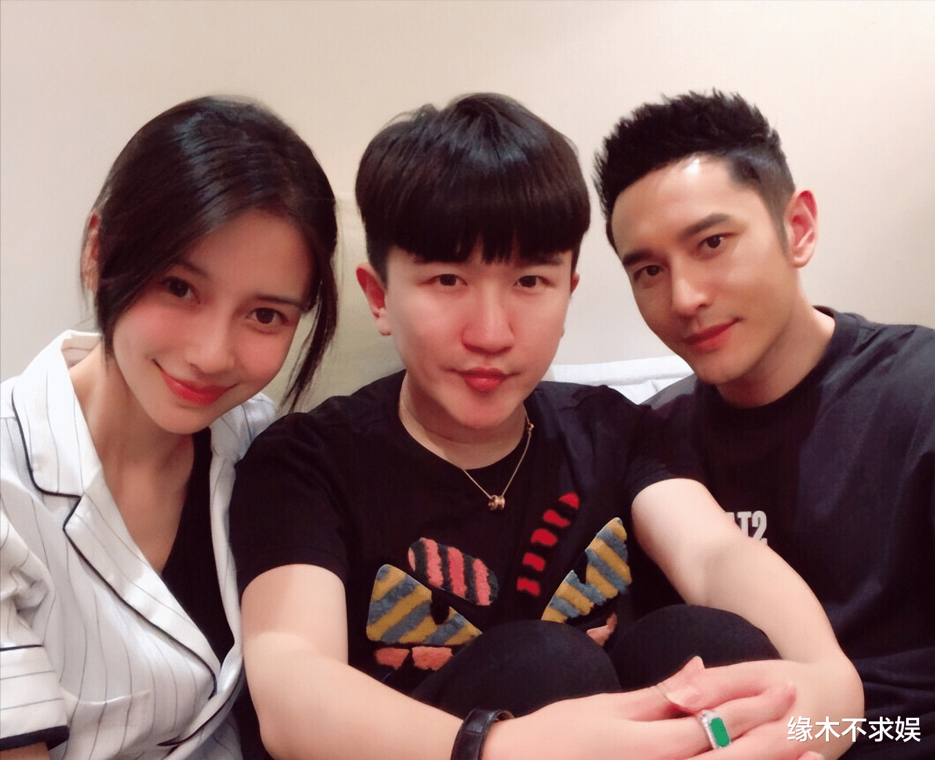 张大大背景曝光,尔冬升不敢得罪他,杨幂被骂“老女人”也不敢撕破脸!