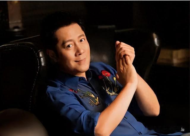 J.K.罗琳|《王牌》：“被抛弃”的蔡国庆，彻底揭开了综艺场上的人情世故