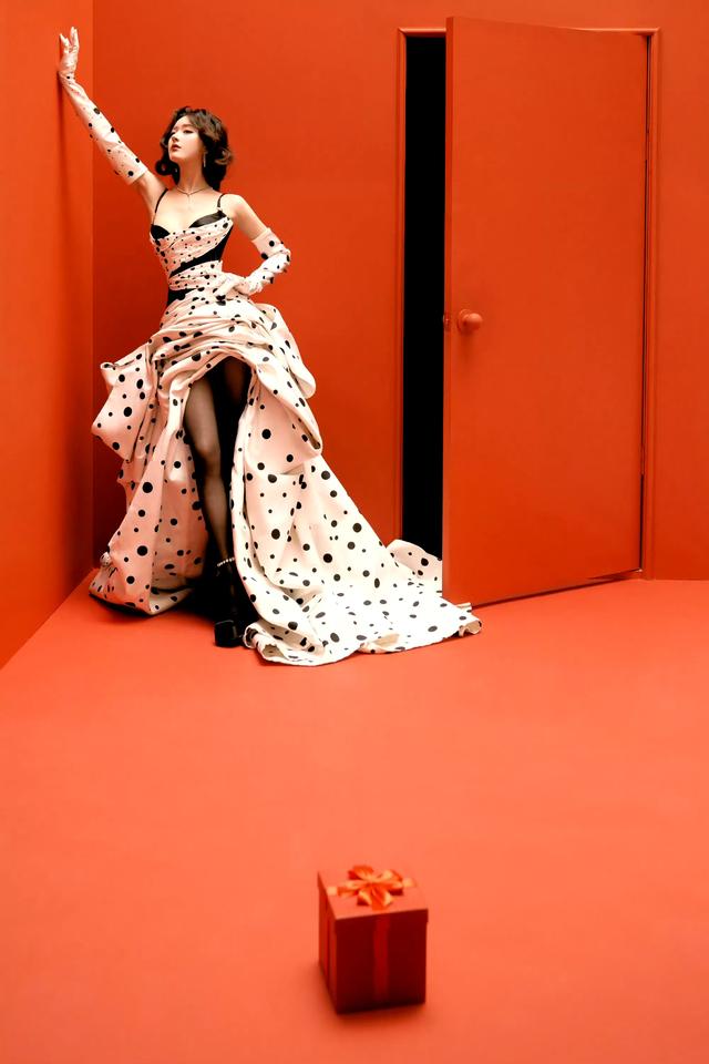 赵露思生病谜团：《珠帘玉幕》失利是主因吗？