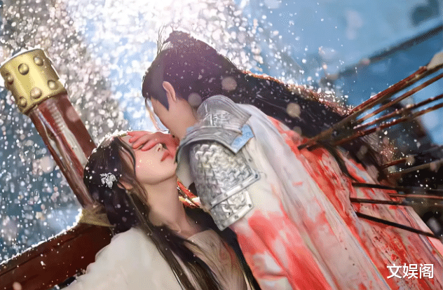 腾讯又出黑马短剧!开播15天夺周榜第1,男女主颜值在线演技惊艳