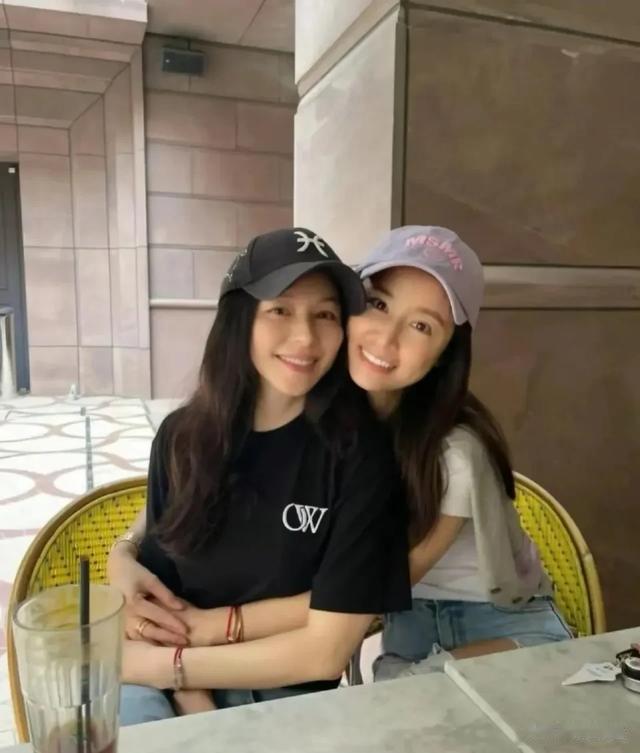 娱乐八卦最新爆料:吃瓜了\uD83C\uDF49\uD83C\uDF49\uD83C\uDF49\uD83C\uDF49\uD83C\uDF49