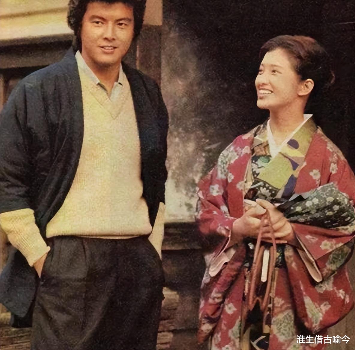 65岁山口百惠发福了，72岁三浦友和帅气依旧，两个人恩爱43年
