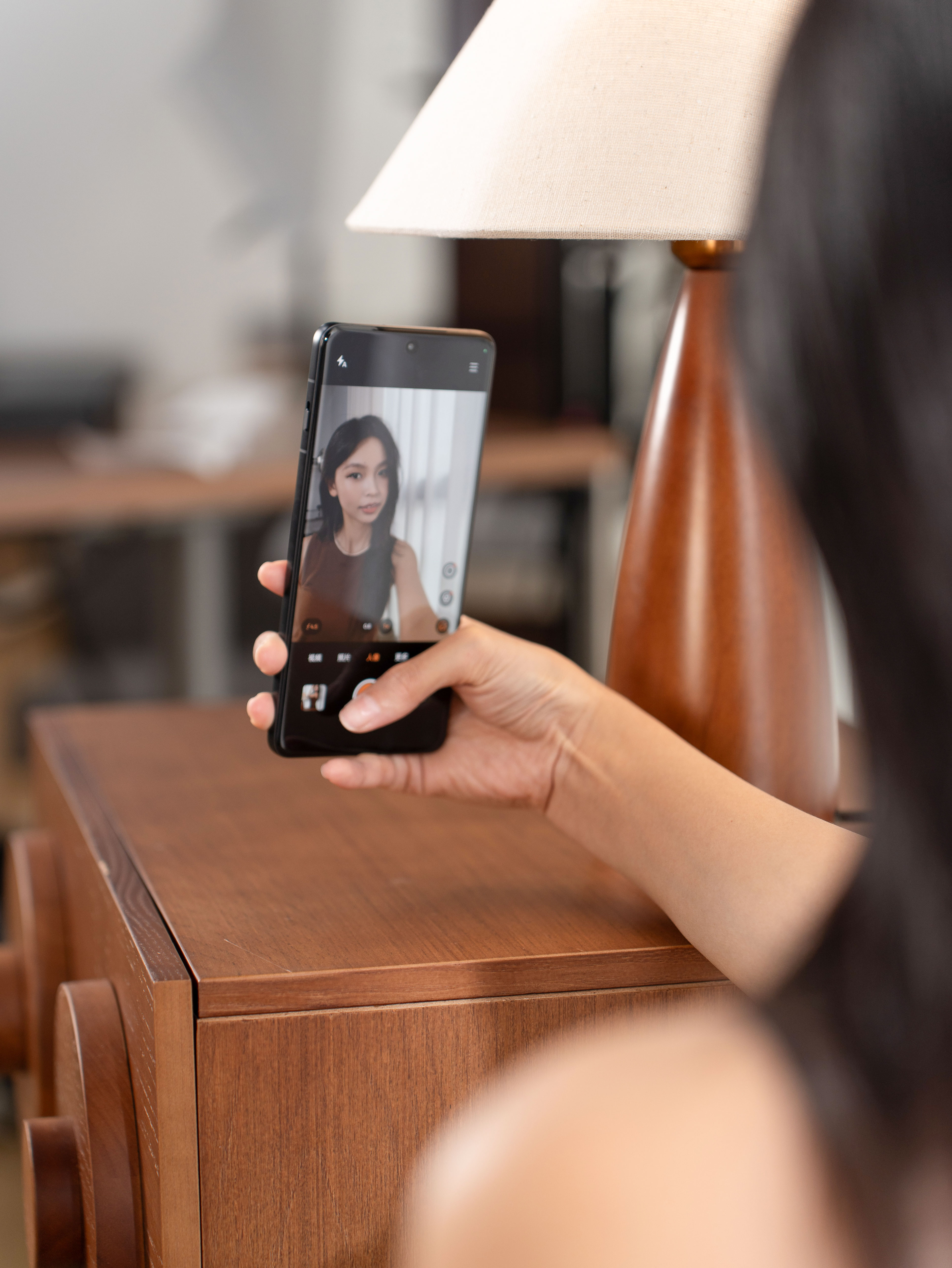 OPPO Find X8 Pro星野黑,还是一样稳