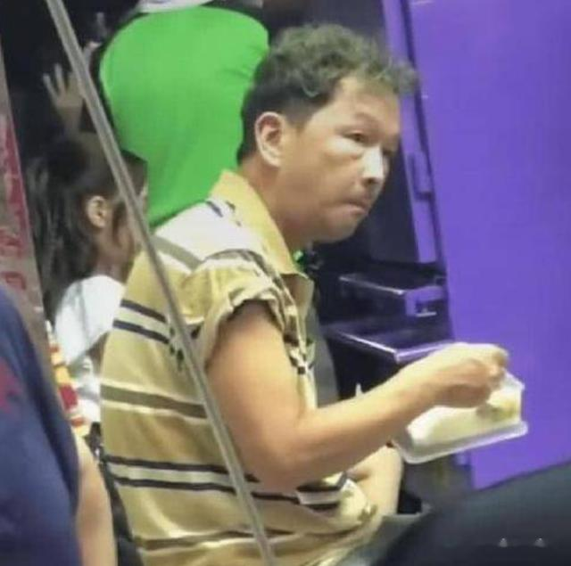 娱乐圈森严的等级,从“慕容复”的一份盒饭上,看得明明白白