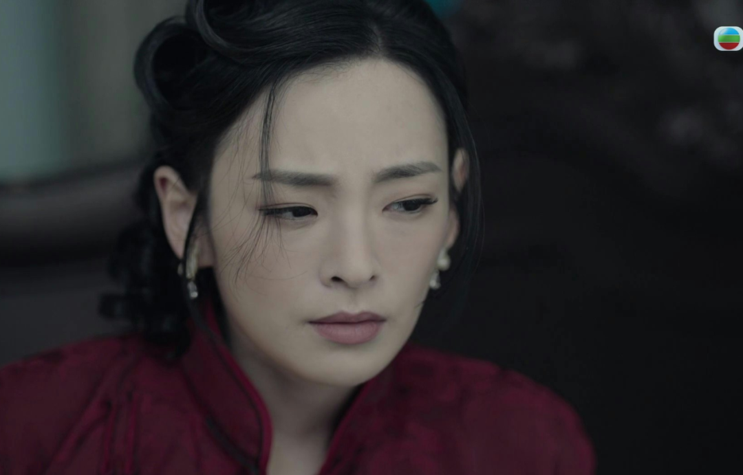 TVB港姐小花不介意顶级绿茶婊标签!台庆剧大晒身材长腿,展心机女魅力!