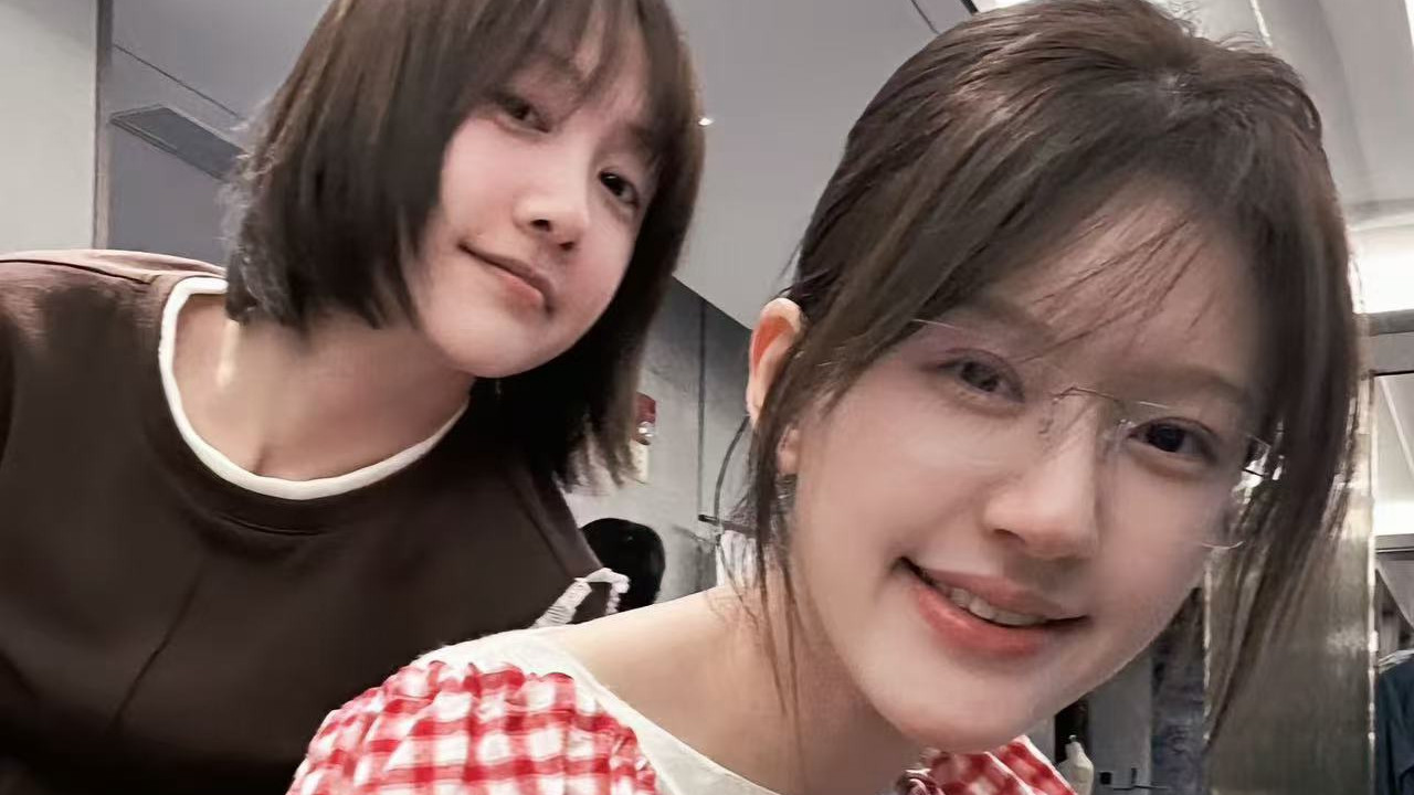 赵露思患重病后首发复健视频：蹒跚学步，抓不稳勺子，吞咽困难