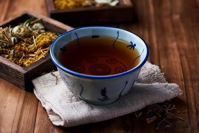 养肝就是养命！肝脏最爱3种茶，一天喝两次，身体好！