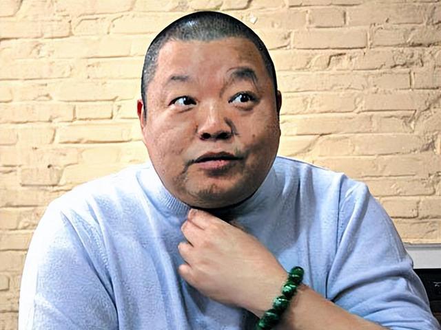 臧天朔妻子李梅:丈夫不回家20年 去世留给我400万债 1年后我告婆婆