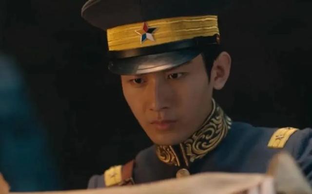 \uD83D\uDCA5成毅谍战首秀《深潜》：智破迷局，燃爆荧屏屏！