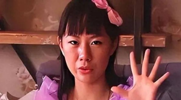 2014年，那个扬言“非5000万富二代不嫁”的周兰君，如今嫁了么？