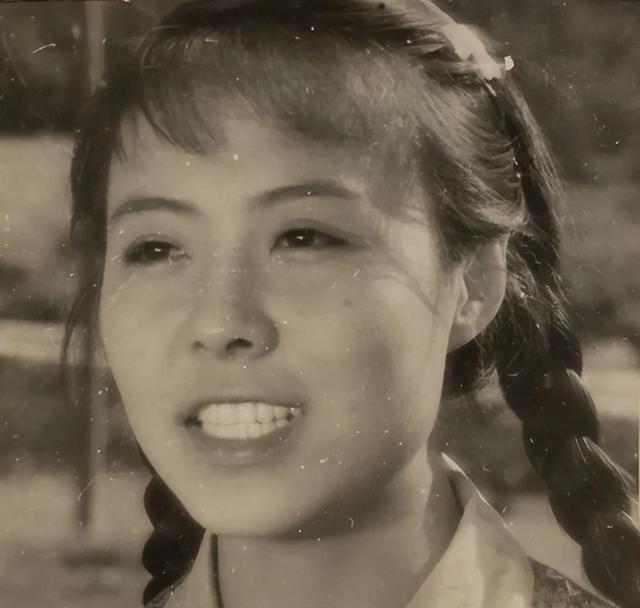 老戏骨吴彦姝:丈夫父母相继离世后,女儿的孝顺托起我的晚年幸福